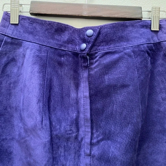 VINTAGE - Royal Purple Danier Leather Suede High Waisted Skirt - Picture 6 of 7